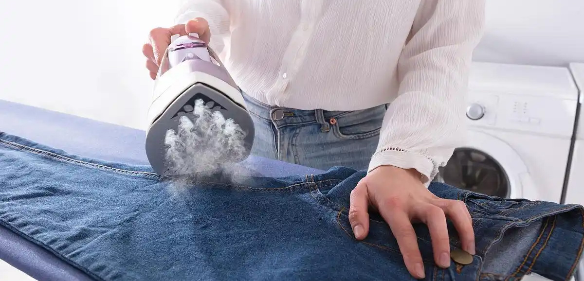 utiliser la chaleur pour étirer les jeans
