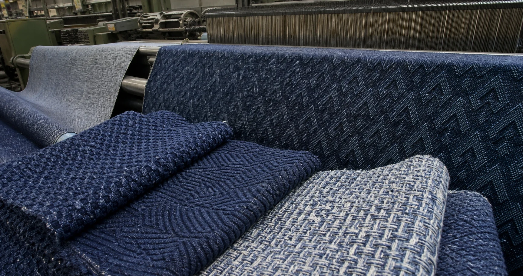 Textured Jacquard Denim: Structure, Handfeel and Bulk Quality Control What Textured Jacquard Denim Is body image
