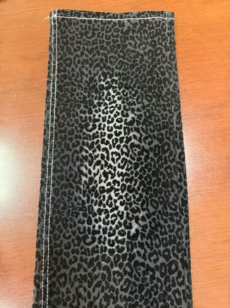 Leopard flocked denim pattern for checking pile density and edge clarity